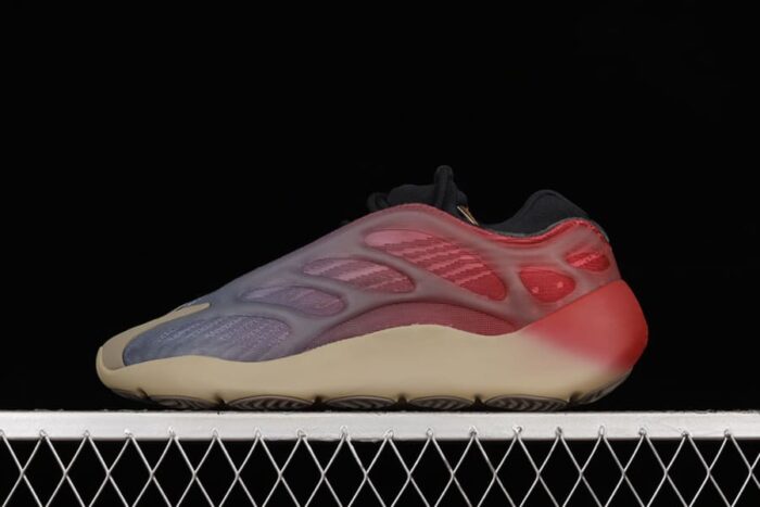 Adidas Yeezy 700 V3 Fade Carbon - Imagem 2