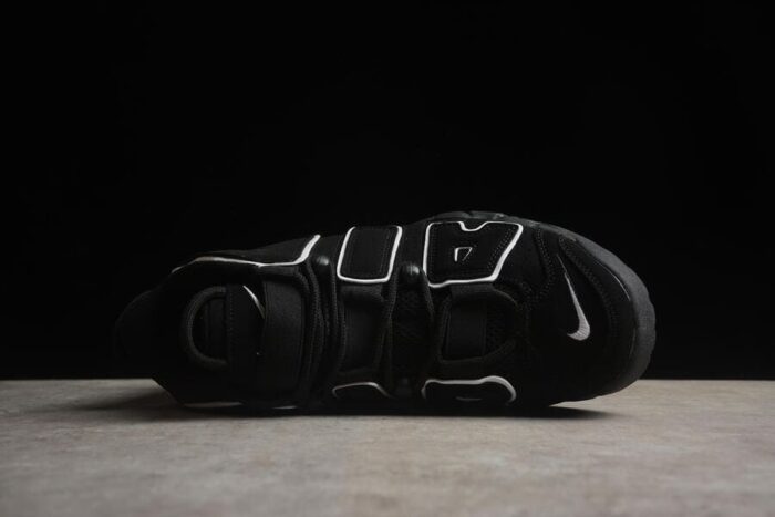 Nike Air More Uptempo Black White - Imagem 5