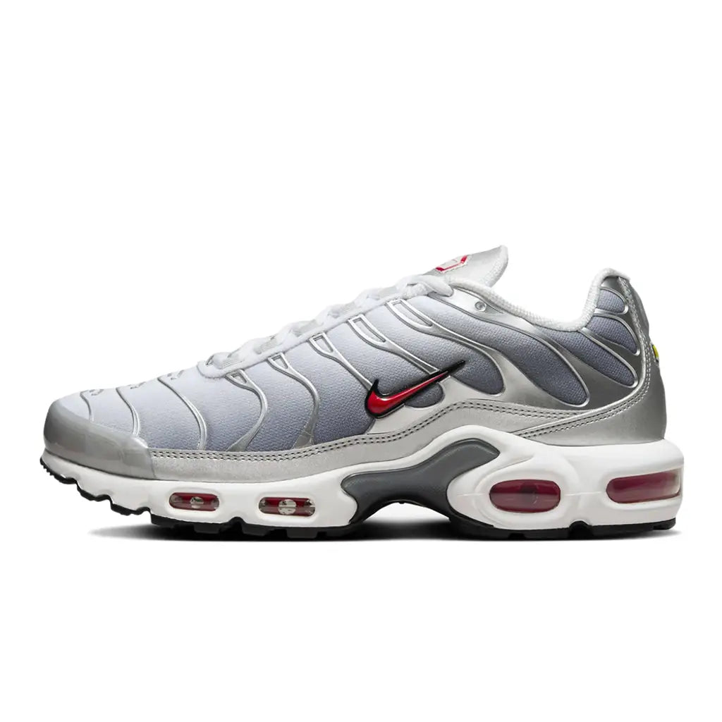 nike-tn-air-max-plus-silver-red-hm9654-001_w1024_h1024_pad__jpg Air Max TN Plus Silver Red - Imagem 1